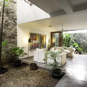 Mount Boutique Dehiwala-Mount Lavinia